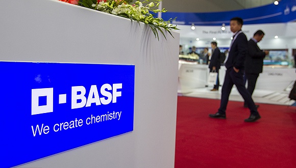 BASF Ultramid: Obeti in materialne prednosti fotonapetostne industrije v globalnem energetskem prehodu