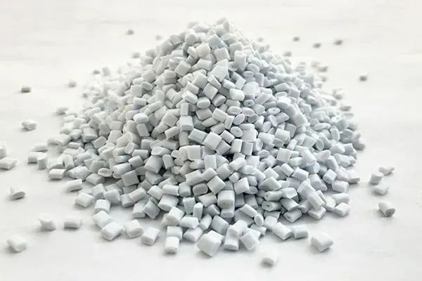 Dejavniki, ki vplivajo na hitrost krčenja plastike in spreminjanje