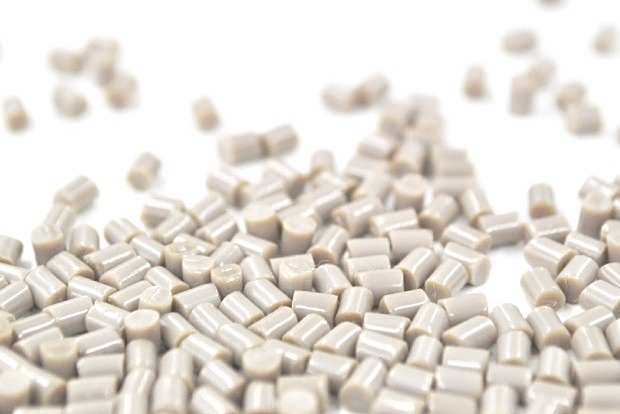 The Foundation for Graceful Flight: Ko se gospodarstvo nizkih nadmorskih višin razvija, kako je inženirska plastika postala 