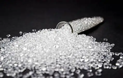 Material TPU: vsestranski elastomer, ki preoblikuje sodobno življenje in industrijo